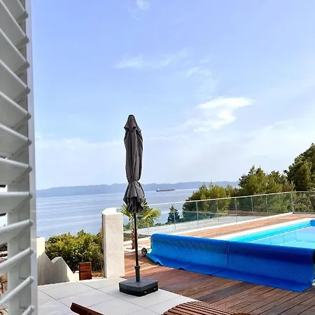 Seaview Pool Apartment-lumiere, Island Hvar-gdinj Apartmán