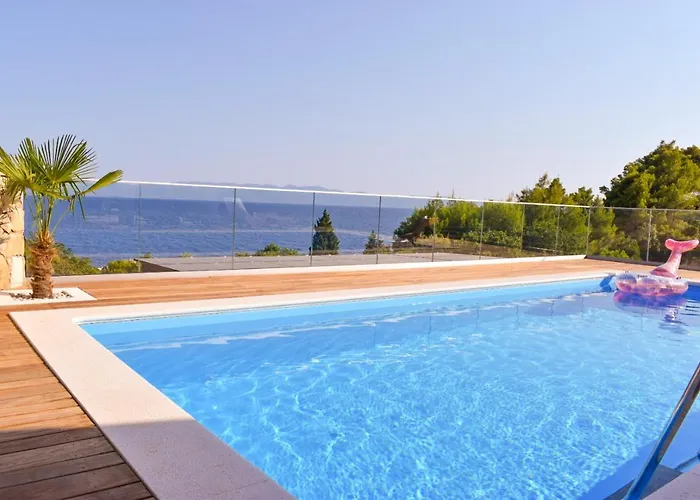 Seaview Pool Apartment-lumiere, Island Hvar-gdinj דירה Gdinj